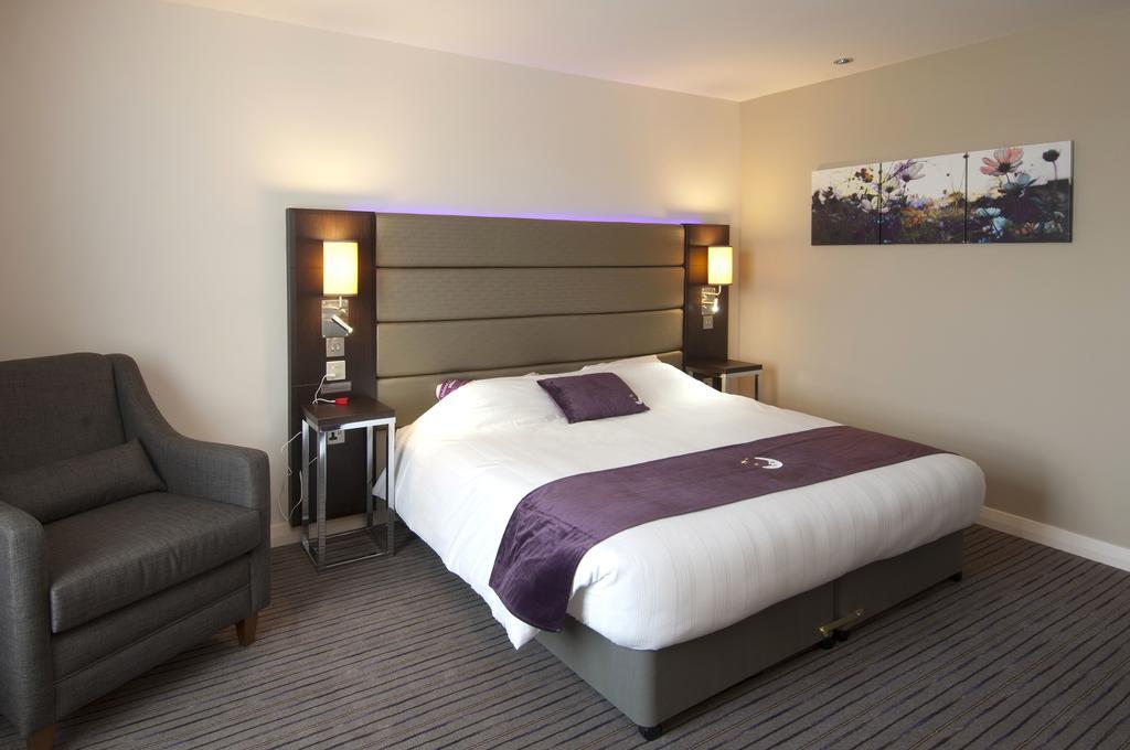 Premier Inn London Romford Central Kamer foto