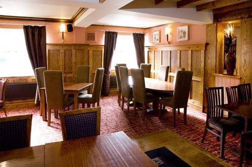 Premier Inn London Romford Central Buitenkant foto